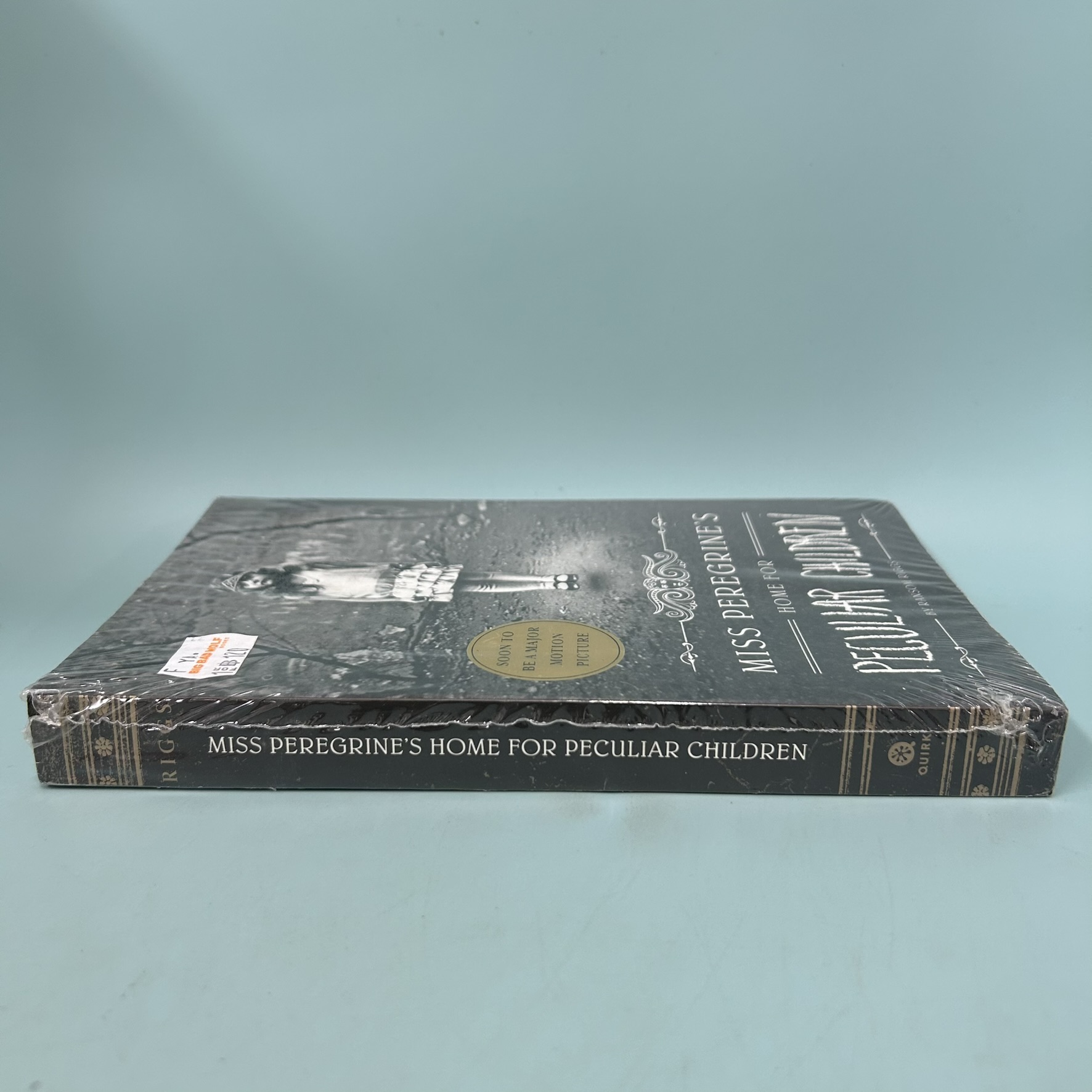 Miss Peregrine's Home for Peculiar Children / New / Ransom Riggs / Fiction English