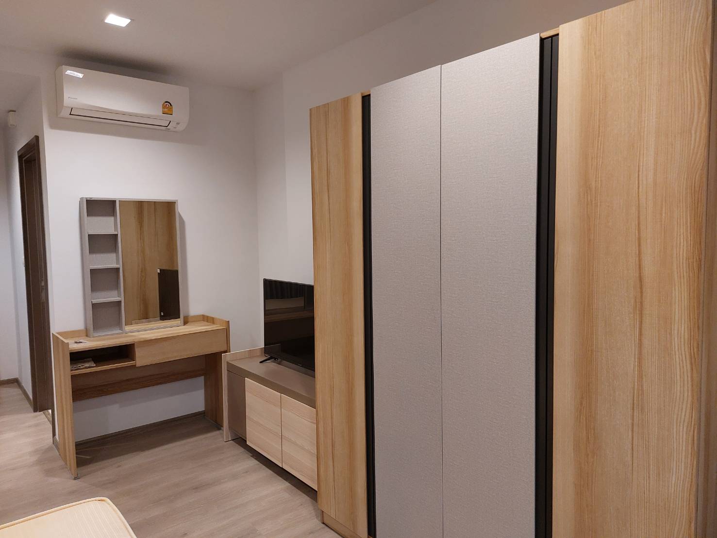 ขาย (For Sale) คอนโด : เดอะ ไลน์ พหลโยธิน อาคาร B 1 ห้องนอน 1 ห้องน้ำ 32 ตรม.