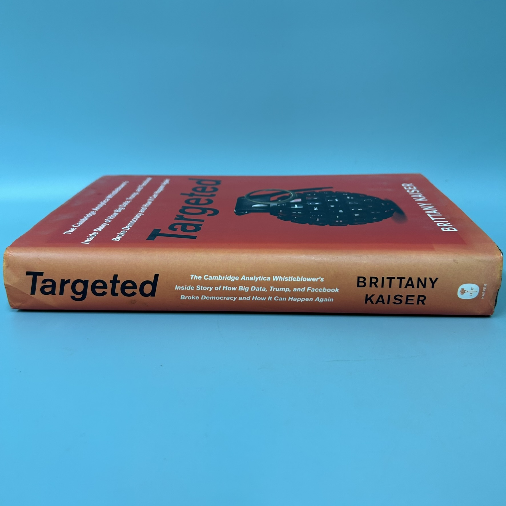 Targeted / Pre-Owned / Brittany Kaiser / บันทึกความทรงจำทางการเมือง, สารคดี