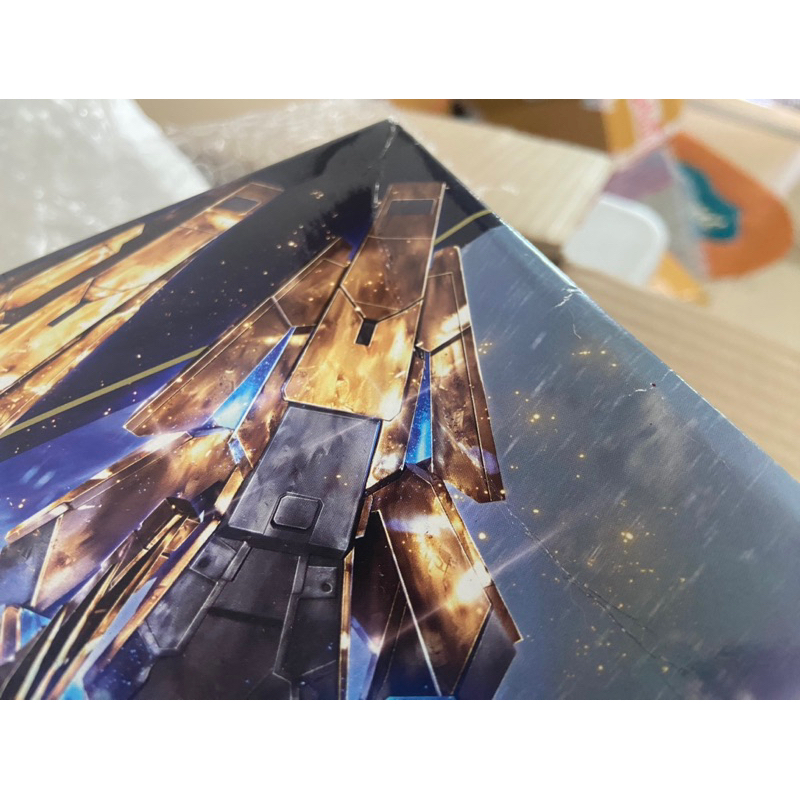 HG BANDAI RX-0 Gundam Unicorn Phenex Destroy Mode [GOLD COATING]