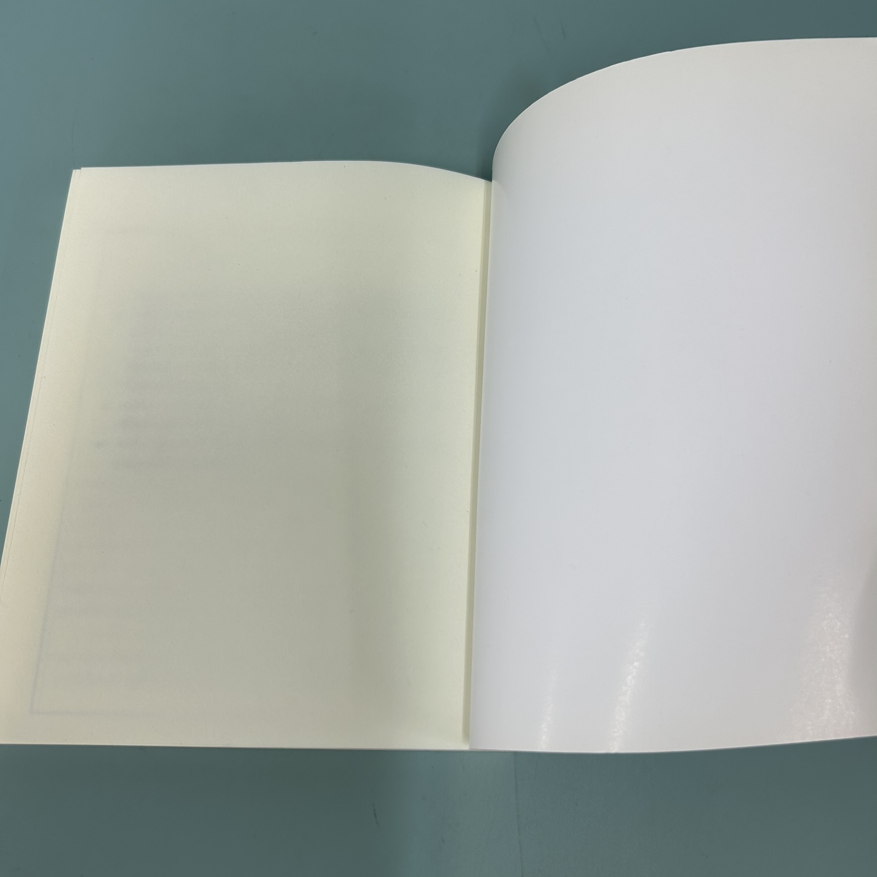 รวมเรื่องสั้น ลีลาแห่งใบไม้ร่วง / มือสอง / ว.วินิจฉัยกุล / แก้วเก้า / เรื่องสั้น