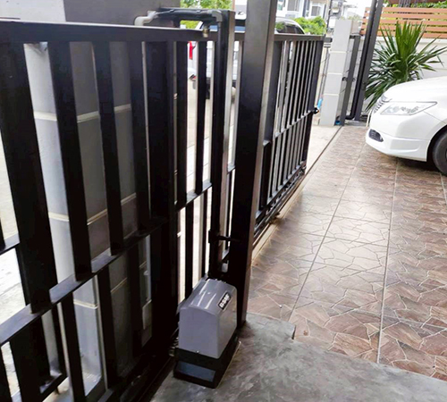 รับติดตั้งประตูรีโมท ภาคใต้ มอเตอร์รีโมท ประตูรั้วบ้าน ประตูอัตโนมัติ ประตูม้วน (ม้วนไฮสปีด) จังหวัดภูเก็ต 099-7027903