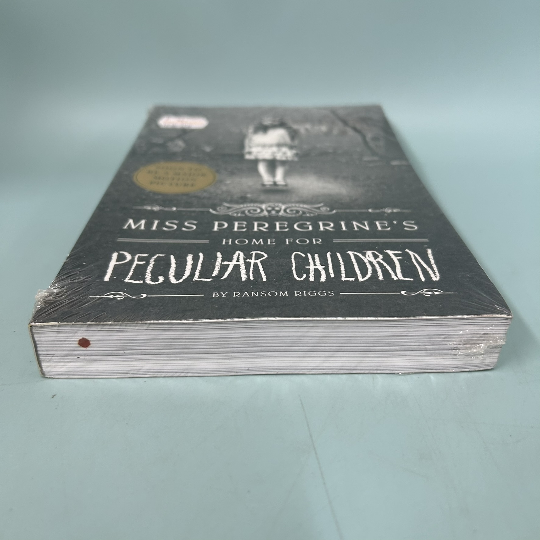 Miss Peregrine's Home for Peculiar Children / New / Ransom Riggs / Fiction English