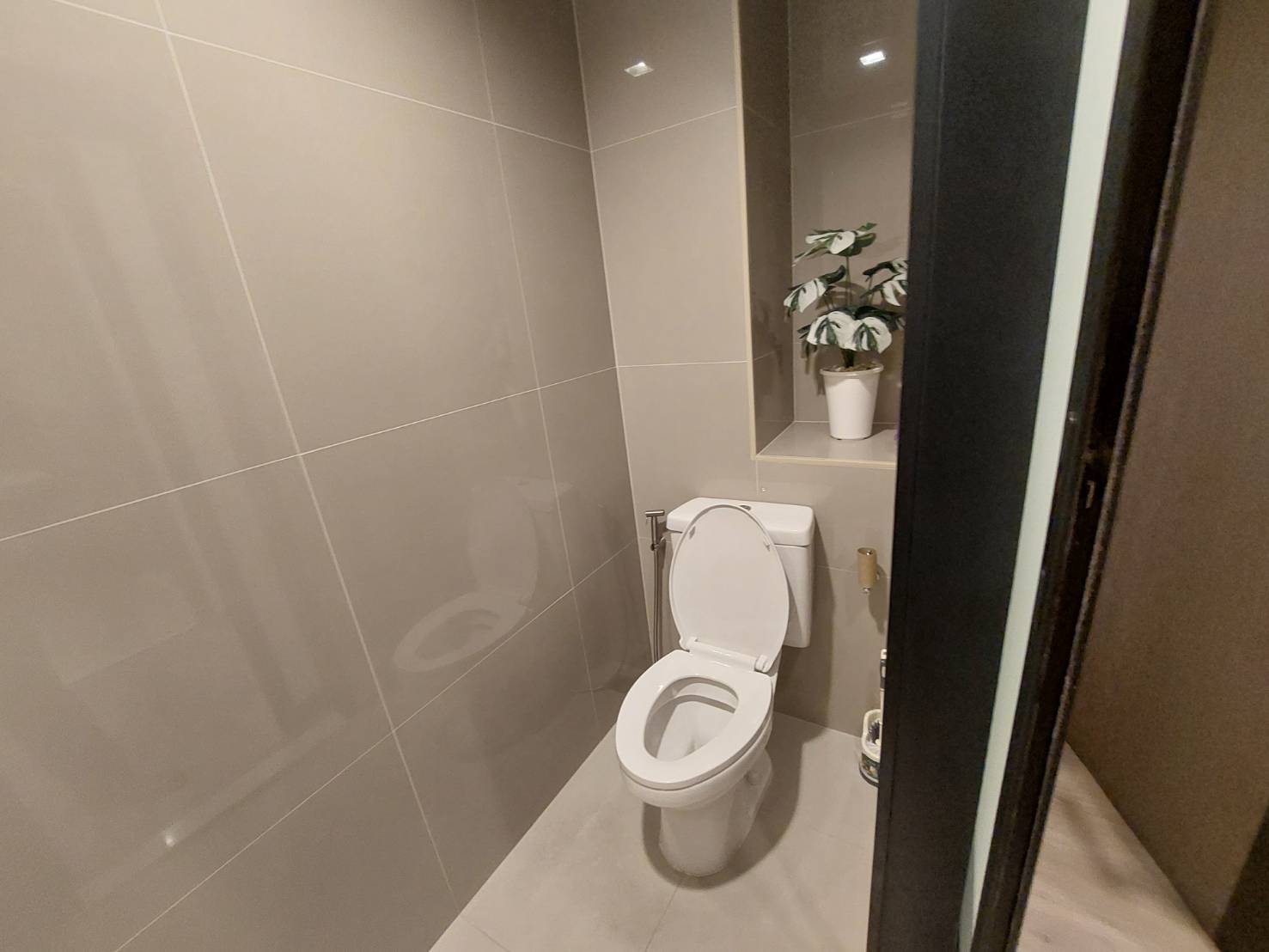 ขาย (For Sale) คอนโด : เดอะ ไลน์ พหลโยธิน อาคาร B 1 ห้องนอน 1 ห้องน้ำ 32 ตรม.