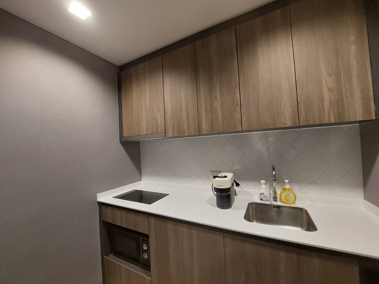 ขาย (For Sale) คอนโด : เดอะ ไลน์ พหลโยธิน อาคาร B (The Line Phahonyothin Park B) ประเภท : 1 ห้องนอน 1 ห้องน้ำ พื้นที่ : 37.57 ตรม.