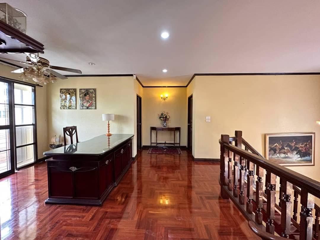 ขายบ้านเดี่ยว 2 ชั้น โครงการหมู่บ้านลดาวัลย์ ลากูน รังสิต บ้านหรูสวยสไตล์ยุโรป