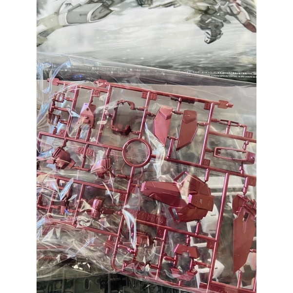 MG PREMIUM BANDAI ZGMF-X09A Justice Gundam ver 2.0 [Special Coating]