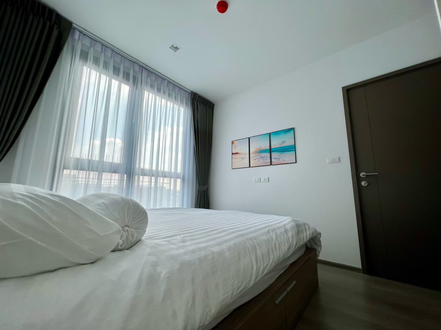 ห้องใหญ่ ราคาถูกสุด !!! ขาย (For Sale) คอนโด : เดอะ ไลน์ พหลโยธิน อาคาร B (The Line Phahonyothin Park B) ประเภท : 2 ห้องนอน 2 ห้องน้ำ พื้นที่ : 60ตรม.