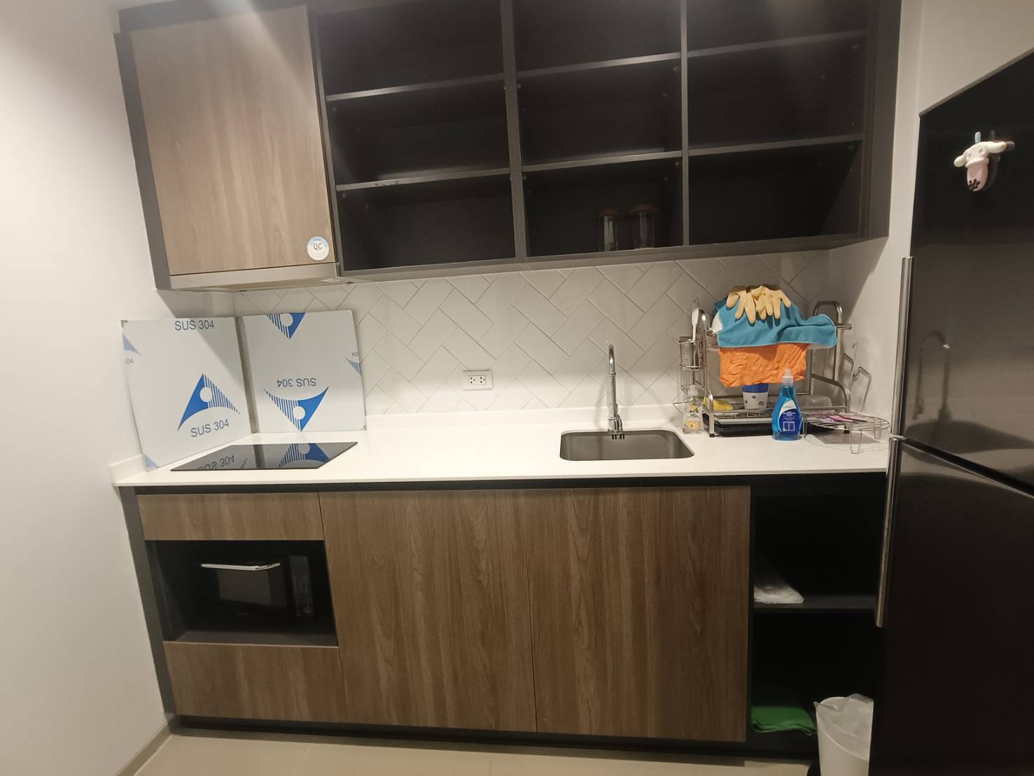 ให้เช่า (For Rent) คอนโด : เดอะ ไลน์ พหลโยธิน อาคาร B ประเภท : 1 ห้องนอน 1ห้องน้ำ พื้นที่ :37.75 ตรม.