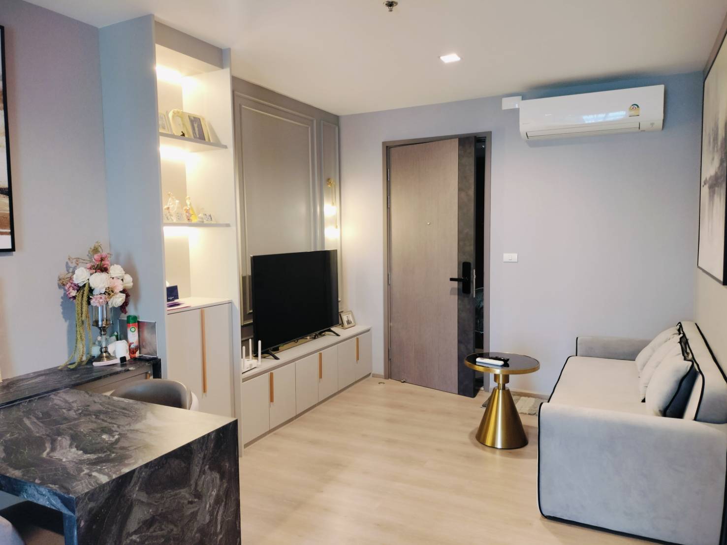 ขาย (For Sale) คอนโด : เดอะ ไลน์ พหลโยธิน อาคาร B (The Line Phahonyothin Park B) ประเภท : 1 ห้องนอน 1 ห้องน้ำ พื้นที่ : 41ตรม.