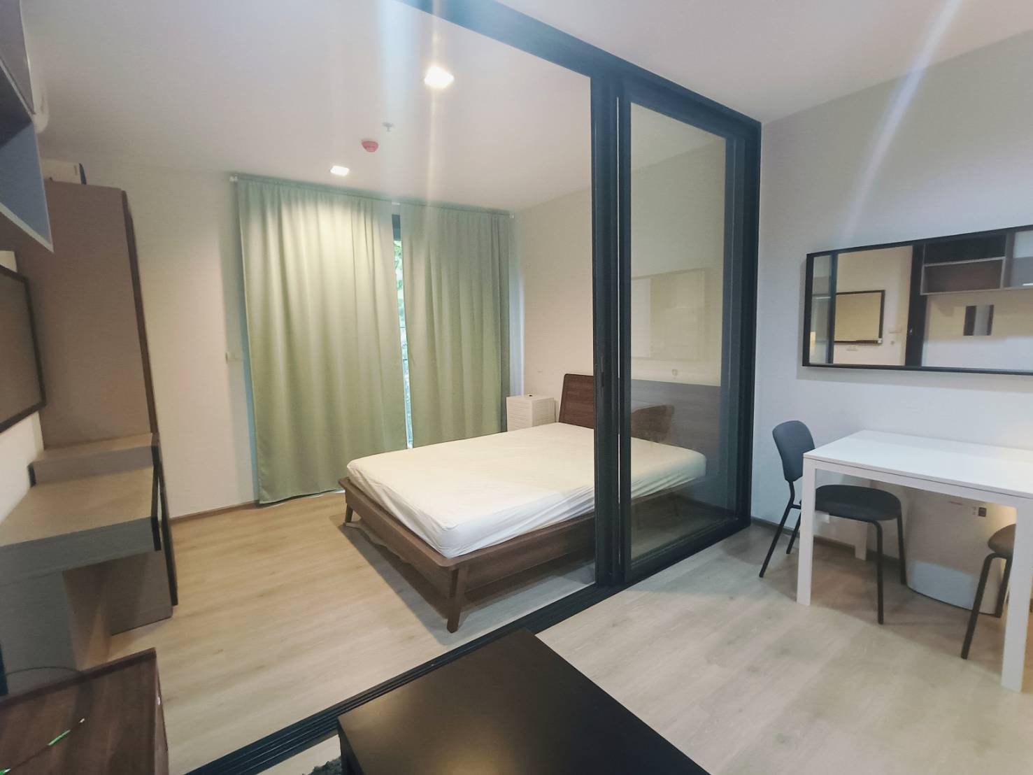 ขาย (For Sale) คอนโด : เดอะ ไลน์ พหลโยธิน อาคาร B 1 ห้องนอน 1 ห้องน้ำ 32.5 ตรม.