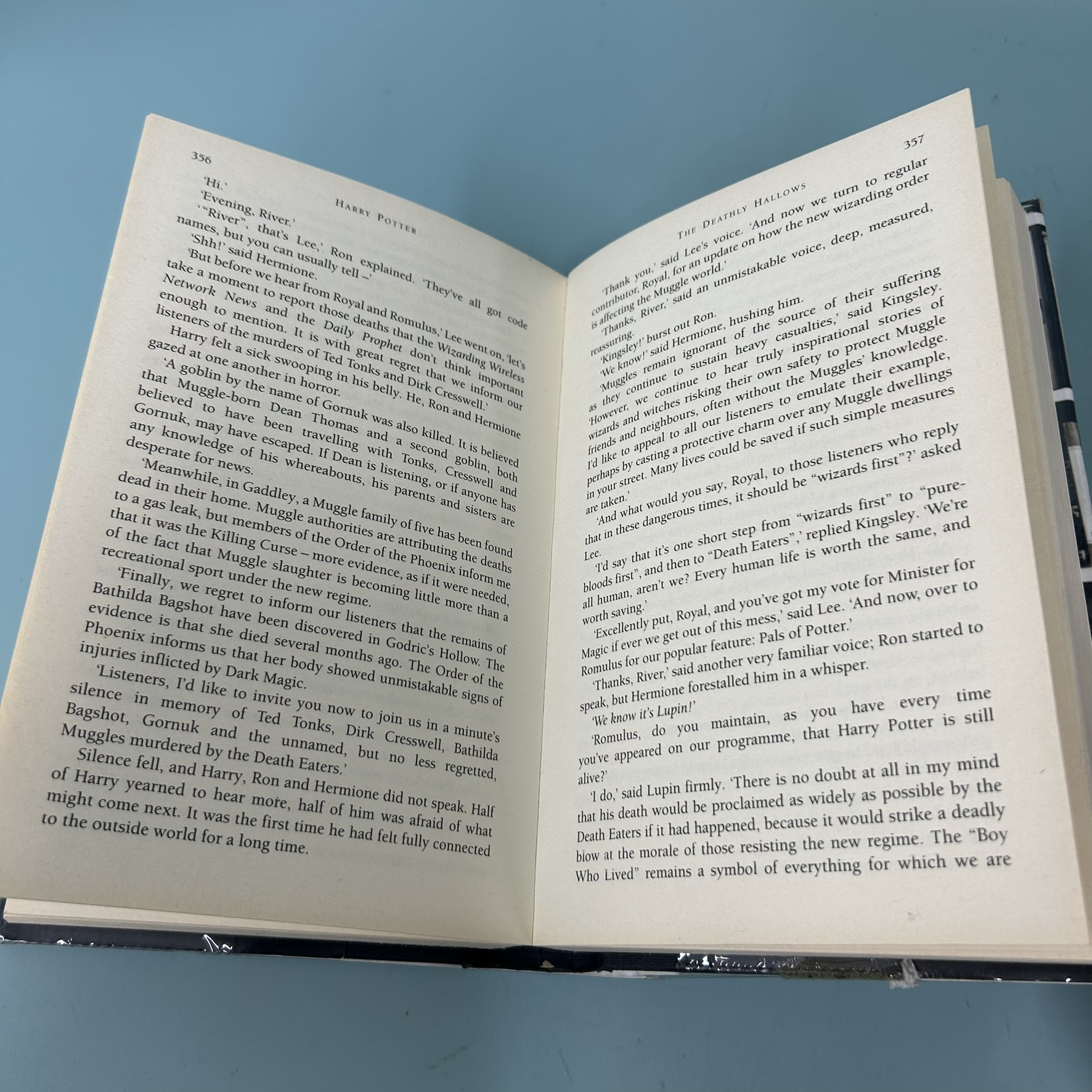 HARRY POTTER AND THE DEATHLY HALLOWS / Pre-Owned / J.K. Rowling / Novel English (Hard Cover)