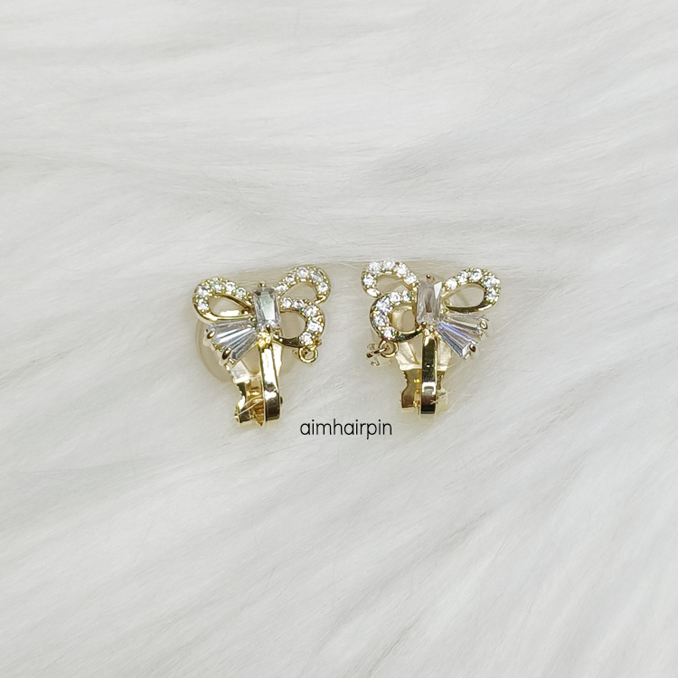 ต่างหูหนีบ ผีเสื้อสีทองฝังเพชร - aimhairpin จำหน่ายกิ๊บติดผมเกาหลีแท้ และเครื่องประดับ ยางรัดผม คาดผมแฟชั่น สร้อยคอ ต่างหู