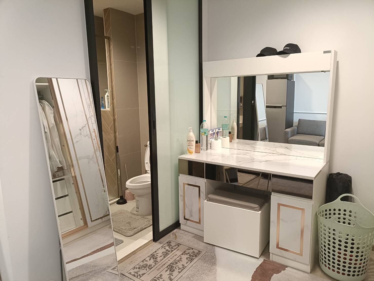 ให้เช่า (For Rent) คอนโด : เดอะ ไลน์ พหลโยธิน อาคาร B ประเภท : 1 ห้องนอน 1ห้องน้ำ พื้นที่ :32.5 ตรม.