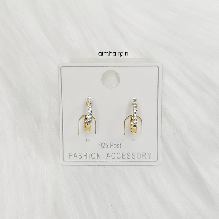 ต่างหูห่วงสีทองประดับเพชรแถว - aimhairpin จำหน่ายกิ๊บติดผมเกาหลีแท้ และเครื่องประดับ ยางรัดผม คาดผมแฟชั่น สร้อยคอ ต่างหู