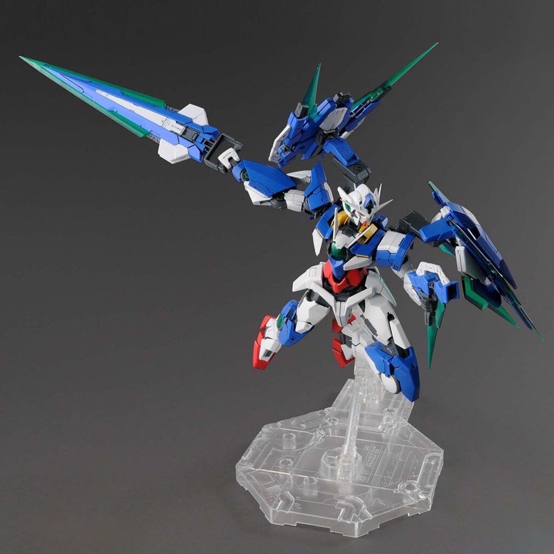 MG PREMIUM BANDAI GNT-0000/FS Gundam OO Qan[T] Full Saber