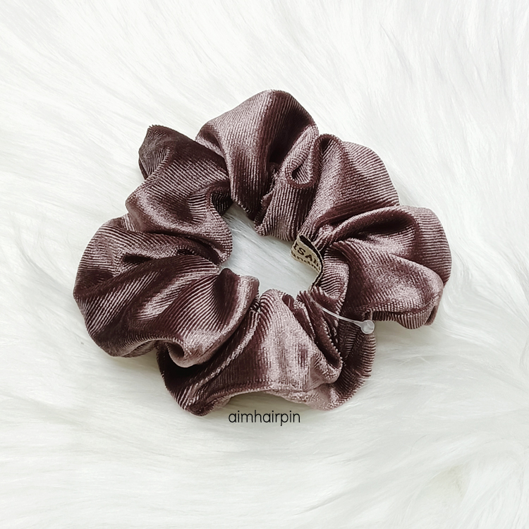 ยางมัดผม เอวัน A-One เนื้อผ้ากำมะหยี่ - aimhairpin จำหน่ายกิ๊บติดผมเกาหลีแท้ และเครื่องประดับ ยางรัดผม คาดผมแฟชั่น สร้อยคอ ต่างหู