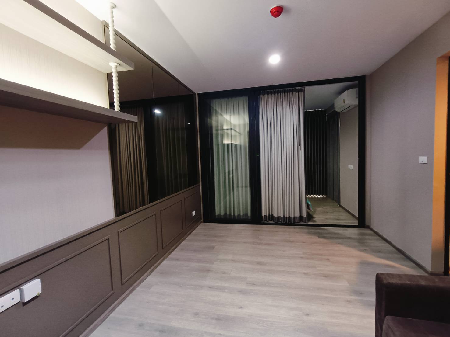 ขาย (For Sale) คอนโด : เดอะ ไลน์ พหลโยธิน อาคาร B (The Line Phahonyothin Park B) ประเภท : 1 ห้องนอน 1 ห้องน้ำ พื้นที่ : 40 ตรม.