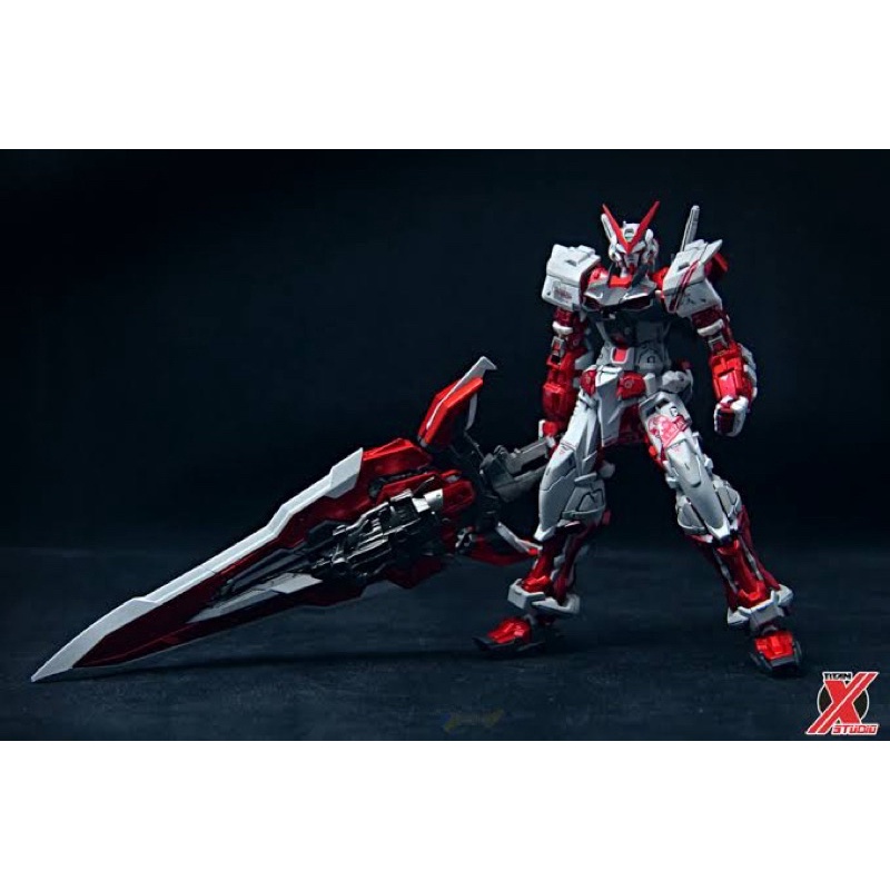 MG BANDAI Gundam Astray Red frame (Metallic Gloss Injection) Ver.Gundam docks at Shanghai 1/100