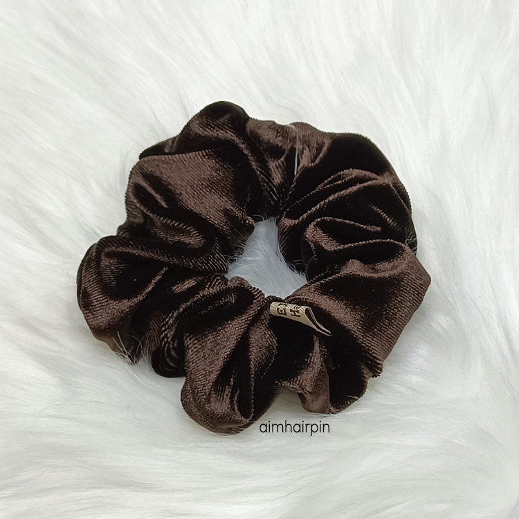 ยางมัดผม เอวัน A-One เนื้อผ้ากำมะหยี่ - aimhairpin จำหน่ายกิ๊บติดผมเกาหลีแท้ และเครื่องประดับ ยางรัดผม คาดผมแฟชั่น สร้อยคอ ต่างหู