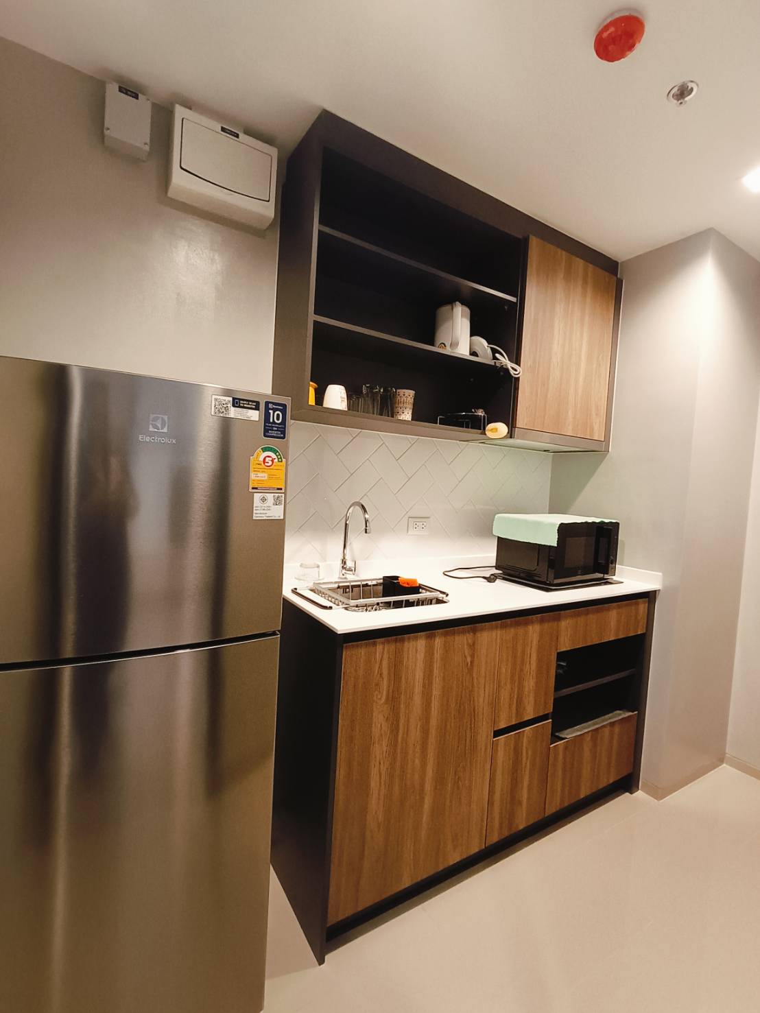 ให้เช่า คอนโด : เดอะ ไลน์ พหลโยธิน อาคาร B ประเภท : 1 ห้องนอน 1ห้องน้ำ พื้นที่ :41 ตรม.