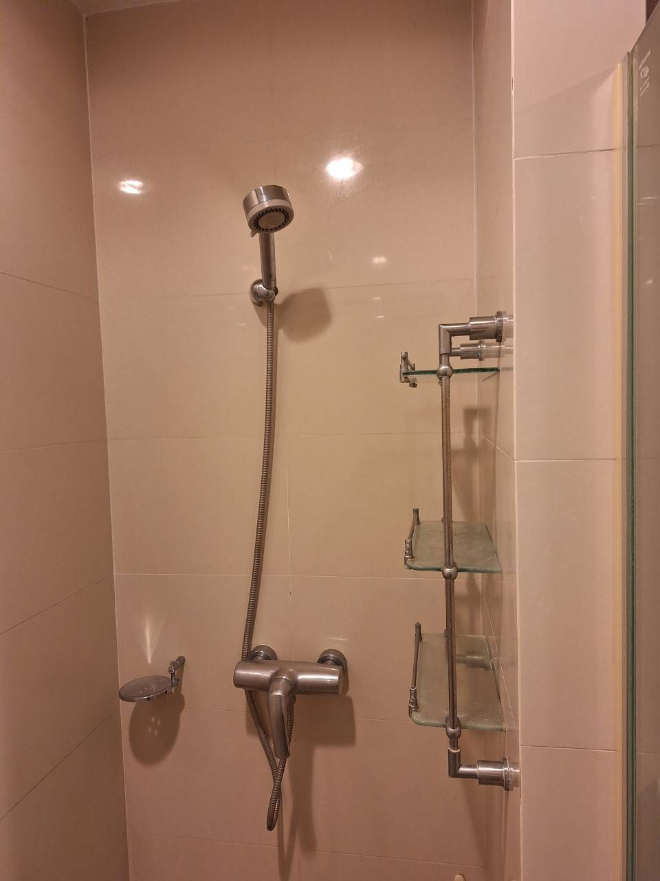 ขาย (For Sale) คอนโด : เดอะ ไลน์ พหลโยธิน อาคาร A (Abstracts) ประเภท : 1 ห้องนอน 1 ห้องน้ำ พื้นที่ : 44.85ตรม.