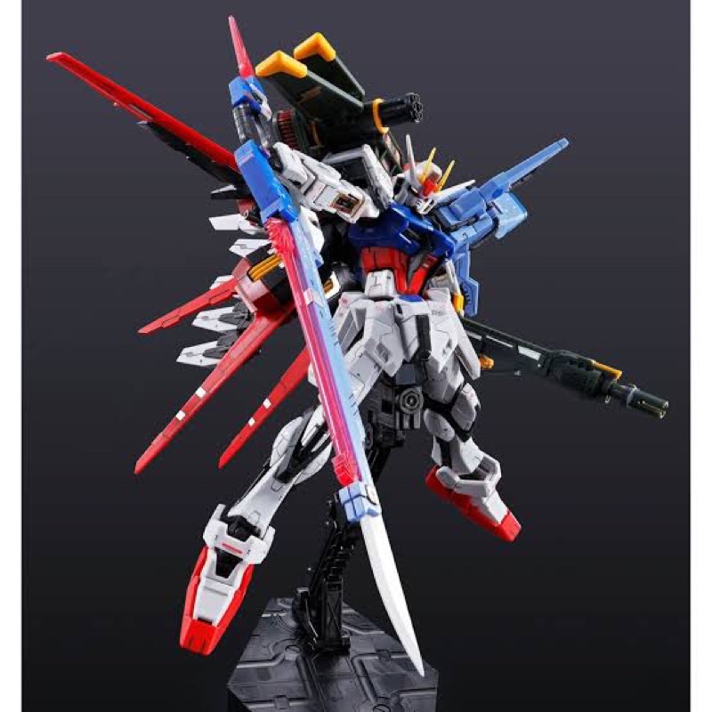 MG PREMIUM BANDAI GAT-X105 Perfect Strike Gundam Grand Slam Equip Type [The Gundam Base LIMITED]