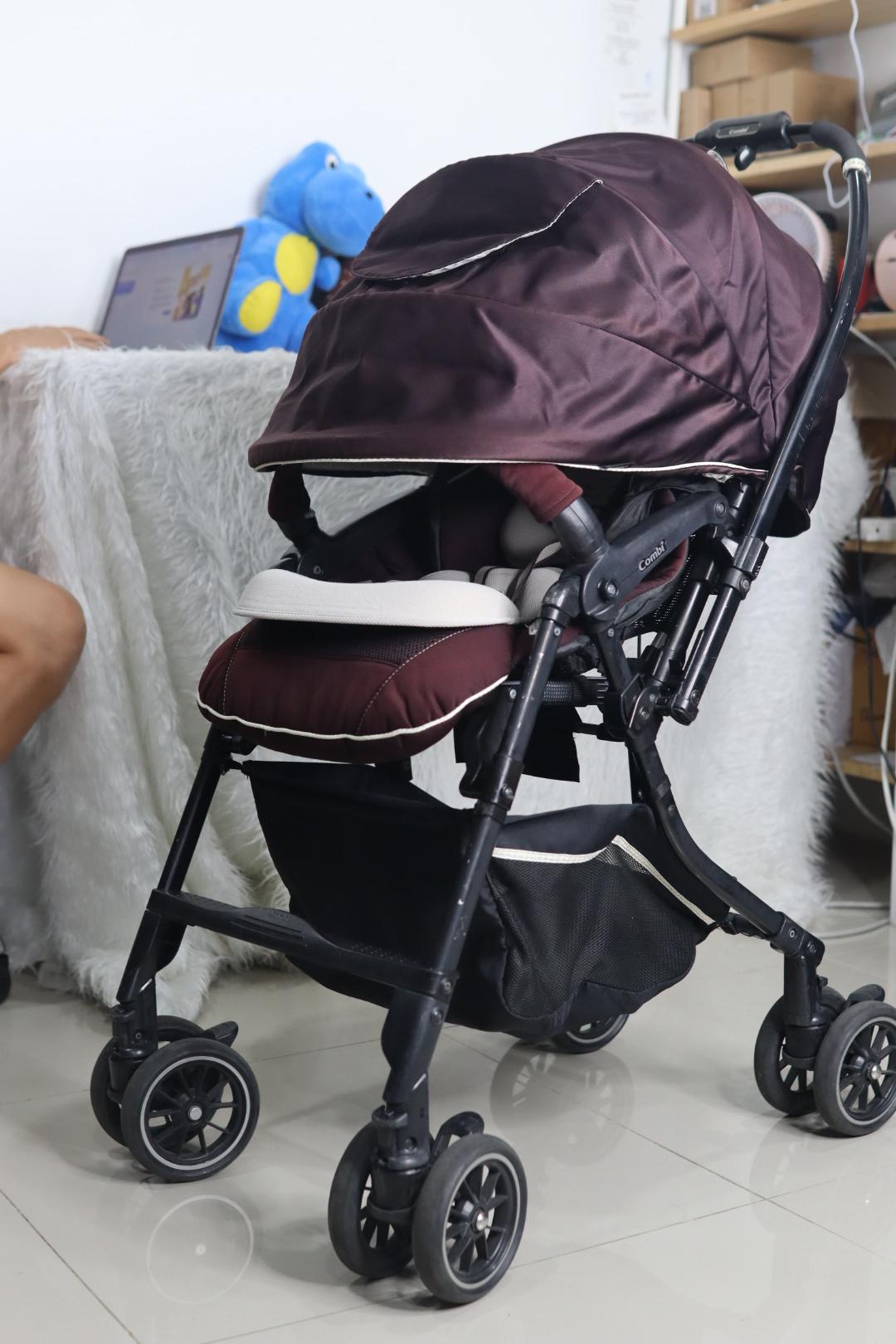 รถเข็นเด็ก COMBI Handy (แรกเกิด-22KG)