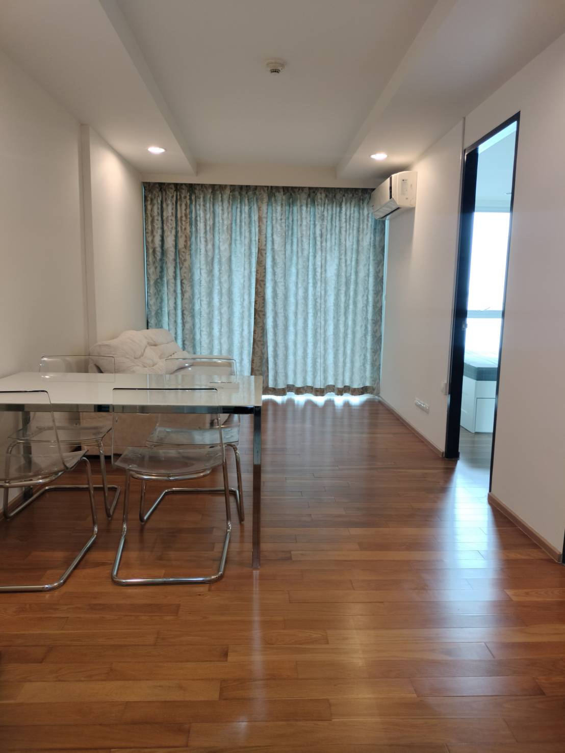 ขาย (For Sale) คอนโด : เดอะ ไลน์ พหลโยธิน อาคาร A (Abstracts) ประเภท : 1 ห้องนอน 1 ห้องน้ำ พื้นที่ : 44.85ตรม.