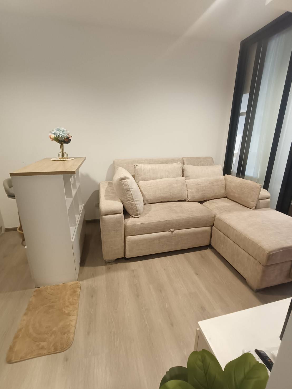 ให้เช่า (For Rent) คอนโด : เดอะ ไลน์ พหลโยธิน อาคาร B ประเภท : 1 ห้องนอน 1ห้องน้ำ พื้นที่ :37.75 ตรม.