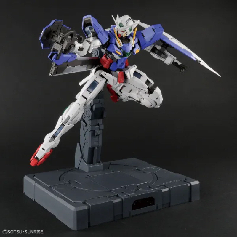 PG BANDAI Gundam Exia Celestial Being Mobile Suit GN-001