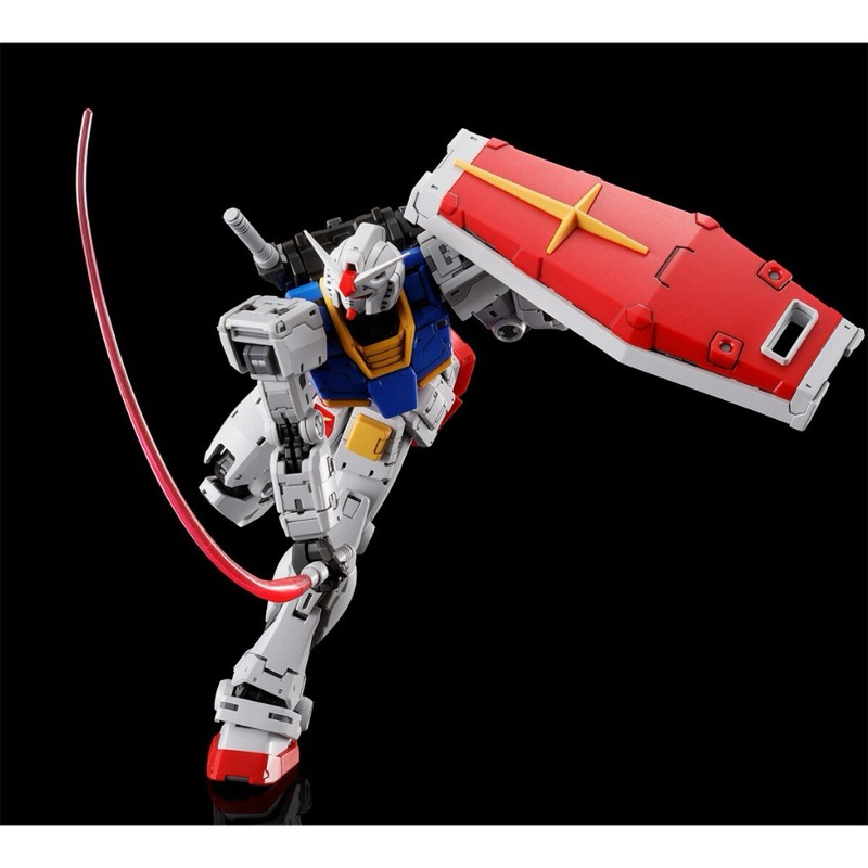 RG PREMIUM BANDAI RX-78-2 Gundam Ver.2.0 + Weapon Set