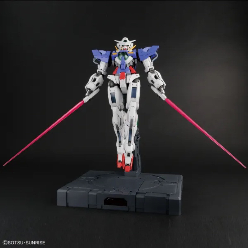 PG BANDAI Gundam Exia Celestial Being Mobile Suit GN-001