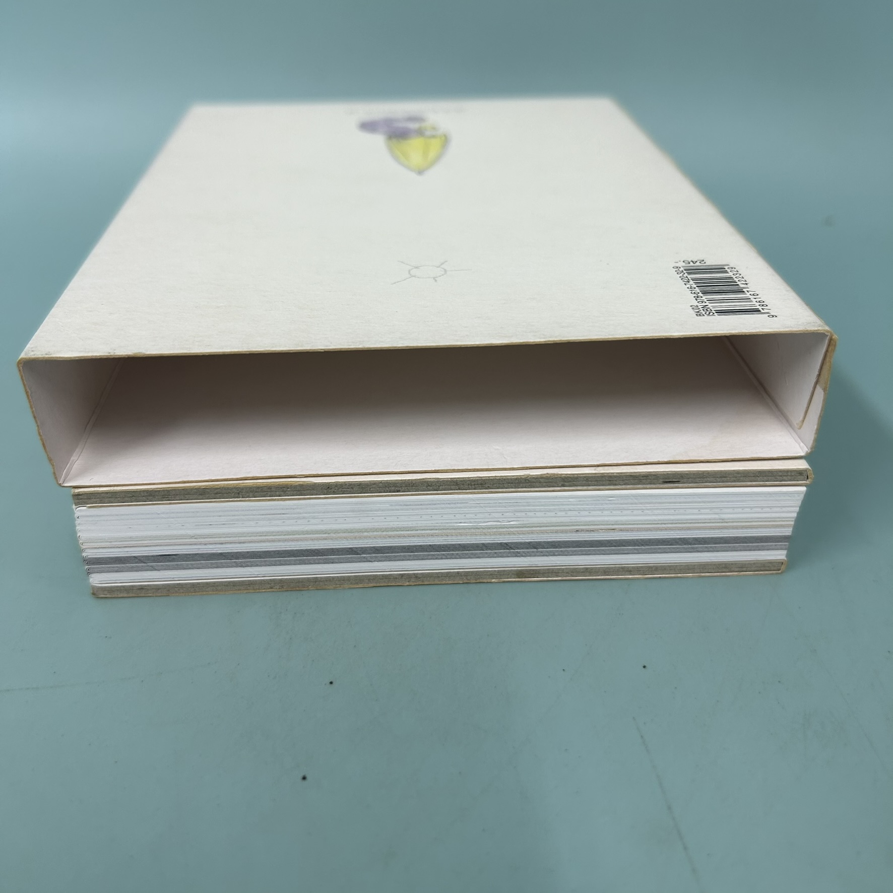 yellow sun / มือสอง / เอ็กซ์ ชัยพร พานิชรุทติวงศ์ / สำนักพิมพ์ Fullstop / วรรณกรรม , เรื่องสั้น