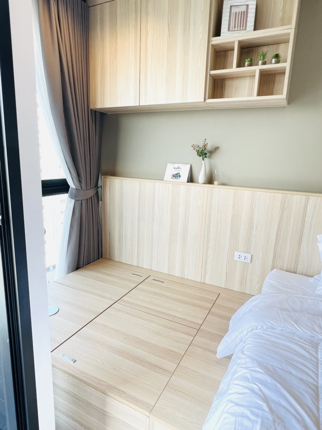 ขาย (For Sale) คอนโด : เดอะ ไลน์ พหลโยธิน อาคาร B (The Line Phahonyothin Park B) ประเภท : 1 ห้องนอน 1 ห้องน้ำ พื้นที่ : 40 ตรม.