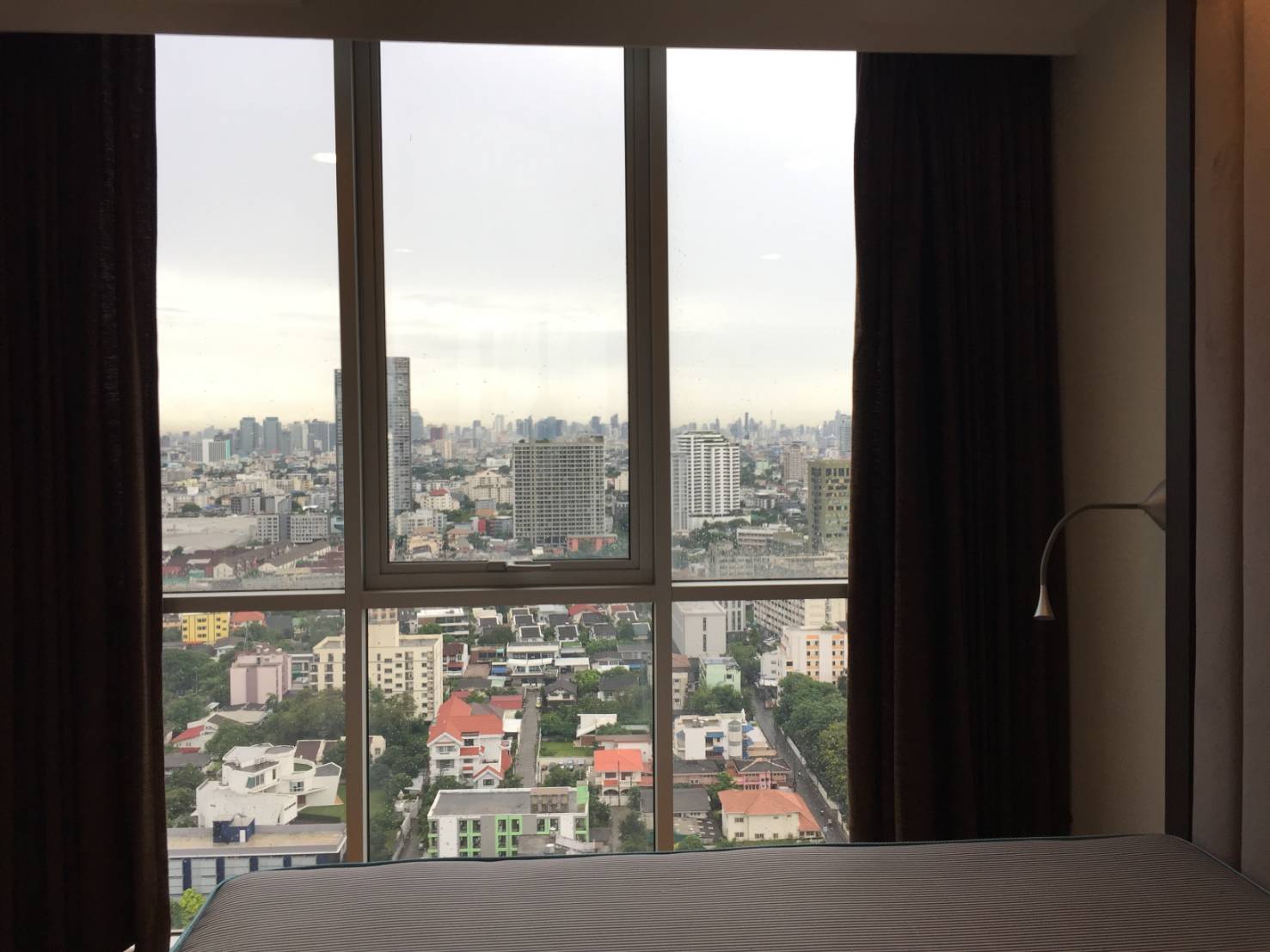 ขาย (For Sale) คอนโด : เดอะ ไลน์ พหลโยธิน อาคาร A (Abstracts) ประเภท : 2 ห้องนอน 1 ห้องน้ำ พื้นที่ : 58 ตรม.