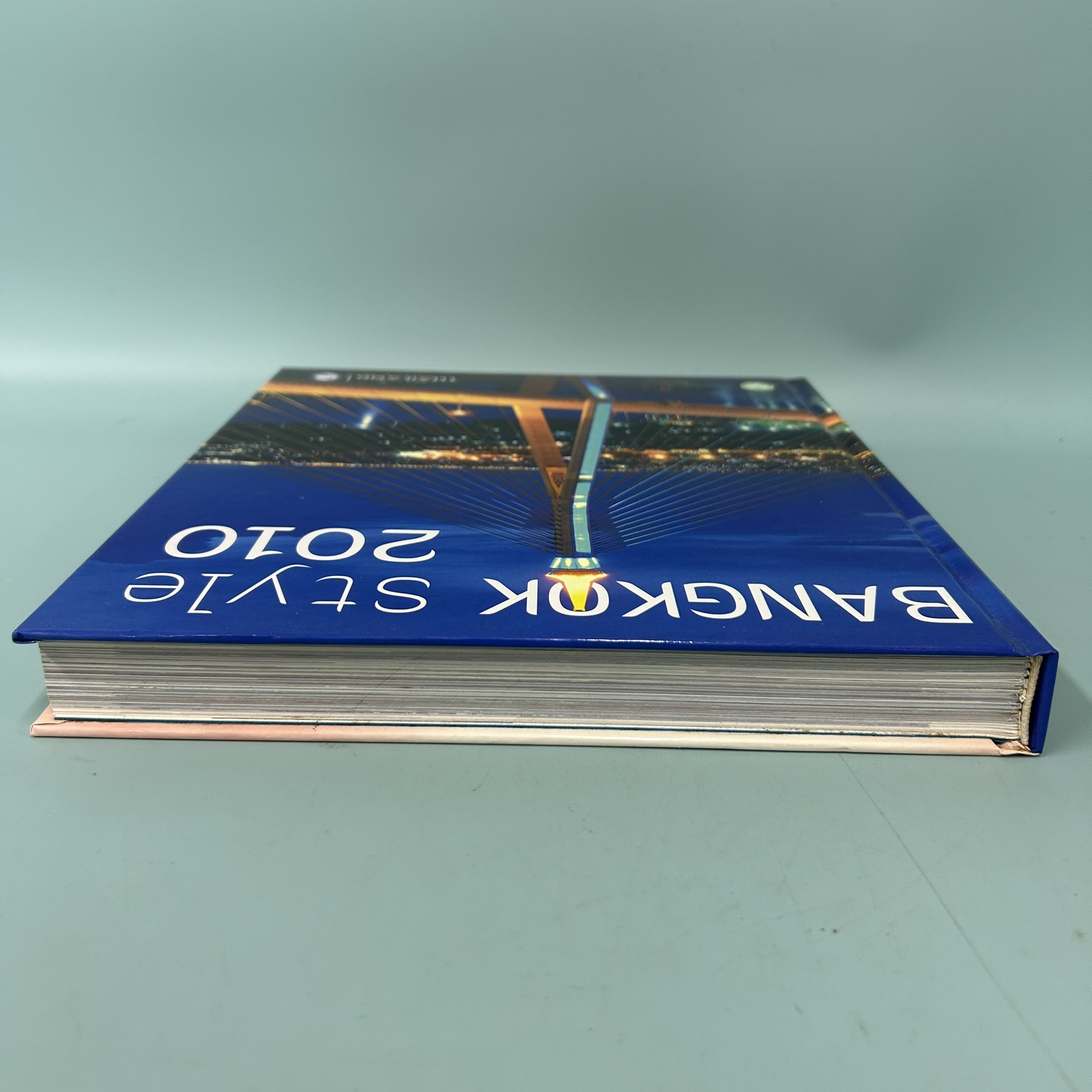 BANGKOK Style 2010 / Pre-Owned / River books และ GM Multimedia Public / Non-Fiction Culture