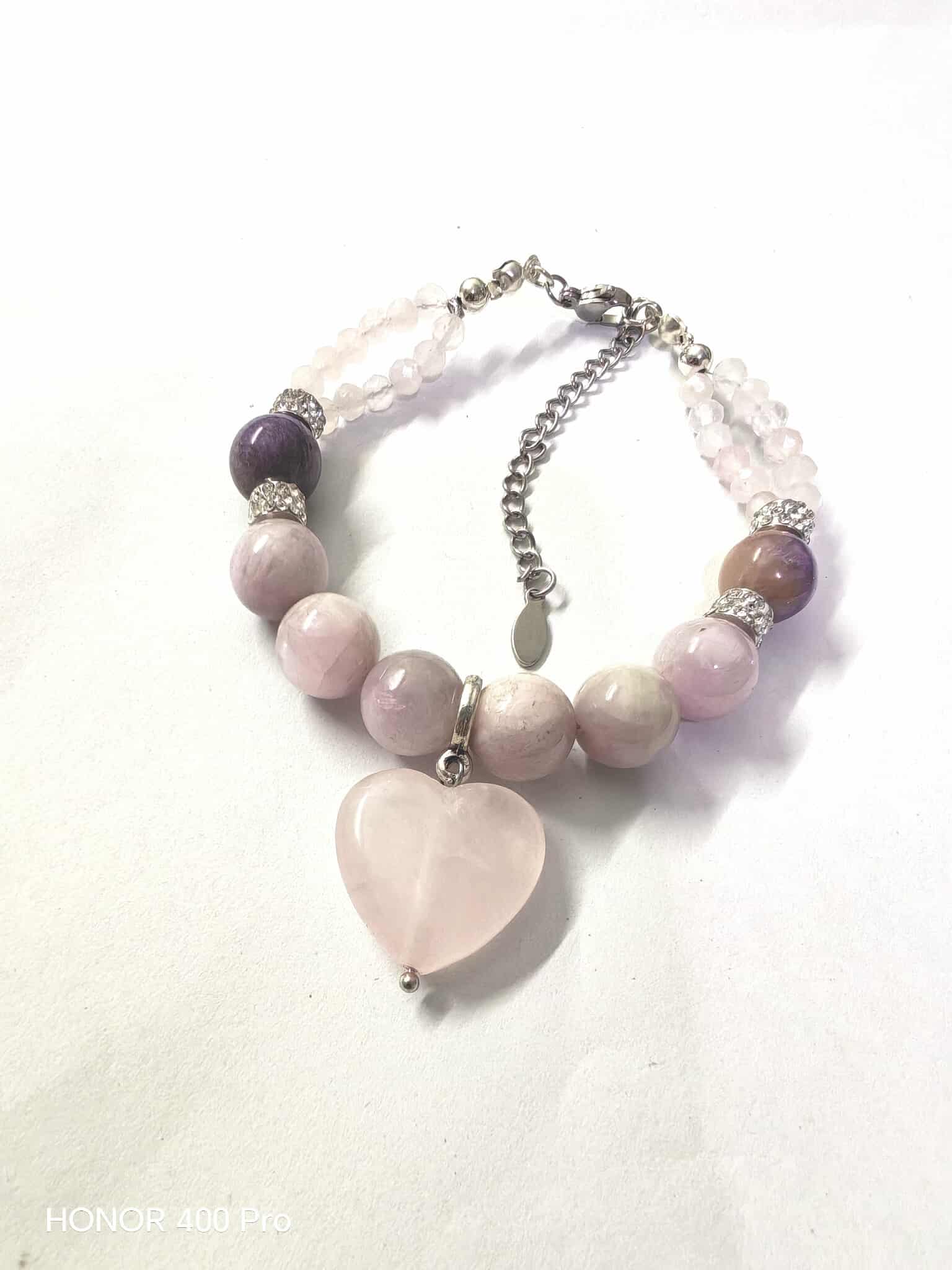 (018) กำไลหินเสริมรักกำลังสาม คุนไซต์ โรสควอตซ์ & ชารอยต์ (หินแท้ขนาด 10 มิล) หินแท้ หินนำโชค ขนาดข้อมือระบุทางแชทได้เลยค่ะ