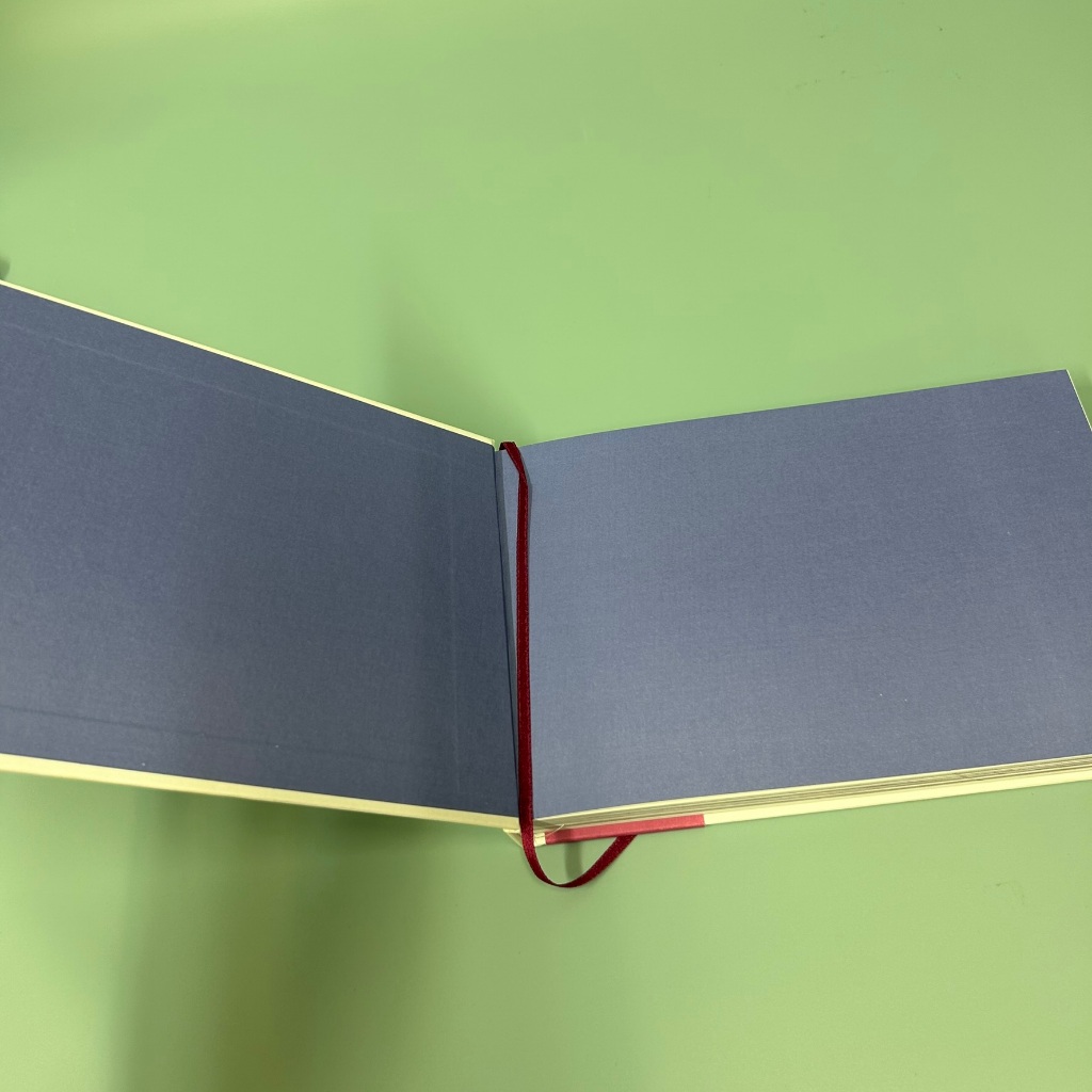 Secret Hearts นิยายภาพ ... รวมนักเขียน fullstop (มือสอง) เรื่องสั้น