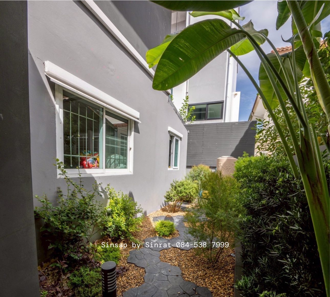 ขายบ้านเดี่ยว 2 ชั้น หมู่บ้านนารีสา ซอย.เสรีไทย 29 เนื้อที่ 56 ตารางวา