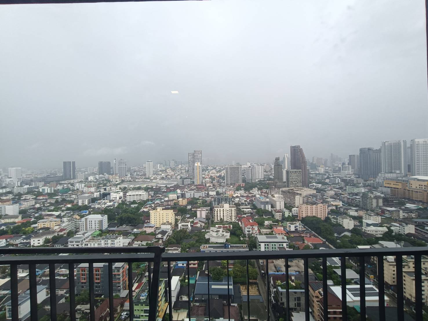 ให้เช่า (For Rent) คอนโด : เดอะ ไลน์ พหลโยธิน อาคาร B ประเภท : 1 ห้องนอน 1ห้องน้ำ พื้นที่ :38 ตรม.