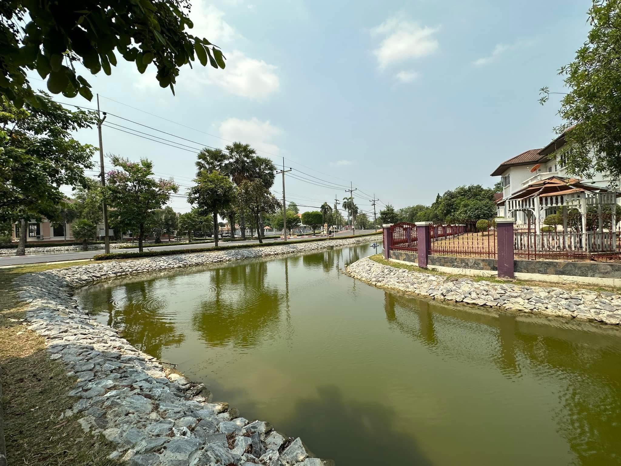 ขายบ้านเดี่ยว 2 ชั้น โครงการหมู่บ้านลดาวัลย์ ลากูน รังสิต บ้านหรูสวยสไตล์ยุโรป