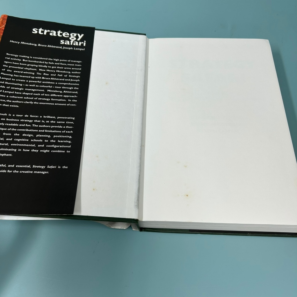 Strategy Safari: A Guided Tour Through the Wilds of Strategic Management (Pre Owned) Textbook