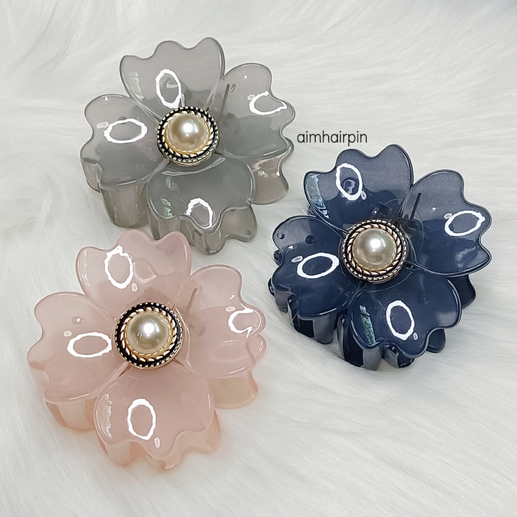 กิ๊บหนีบผมทรงดอกไม้ แต่งอะไหล่มุก - aimhairpin จำหน่ายกิ๊บติดผมเกาหลีแท้ และเครื่องประดับ ยางรัดผม คาดผมแฟชั่น สร้อยคอ ต่างหู