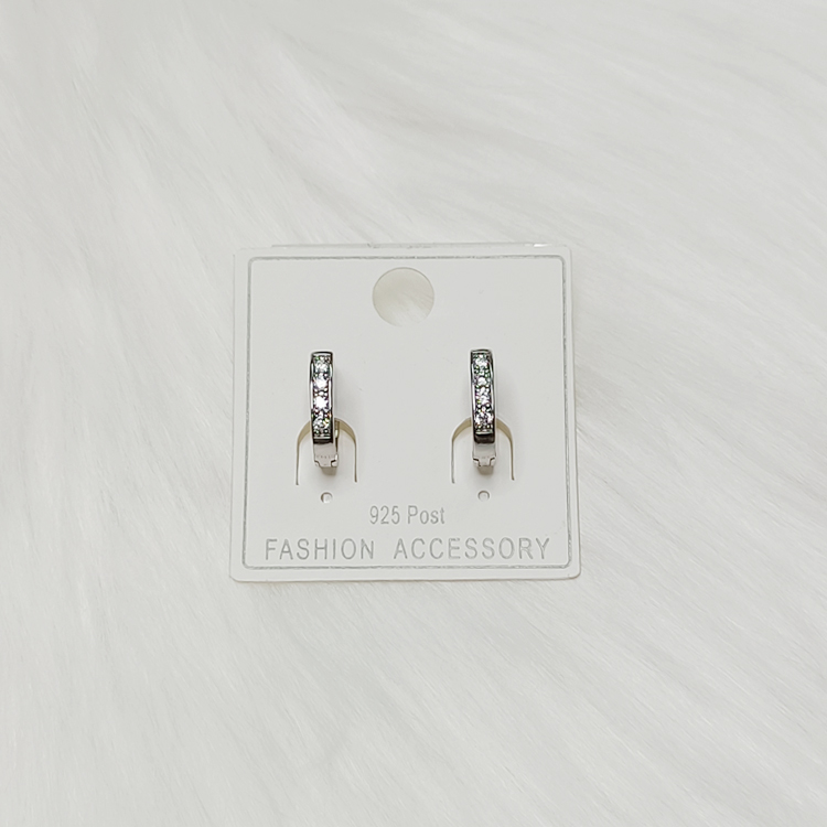 ต่างหูห่วงสีเงิน ฝังเพชรแถว - aimhairpin จำหน่ายกิ๊บติดผมเกาหลีแท้ และเครื่องประดับ ยางรัดผม คาดผมแฟชั่น สร้อยคอ ต่างหู