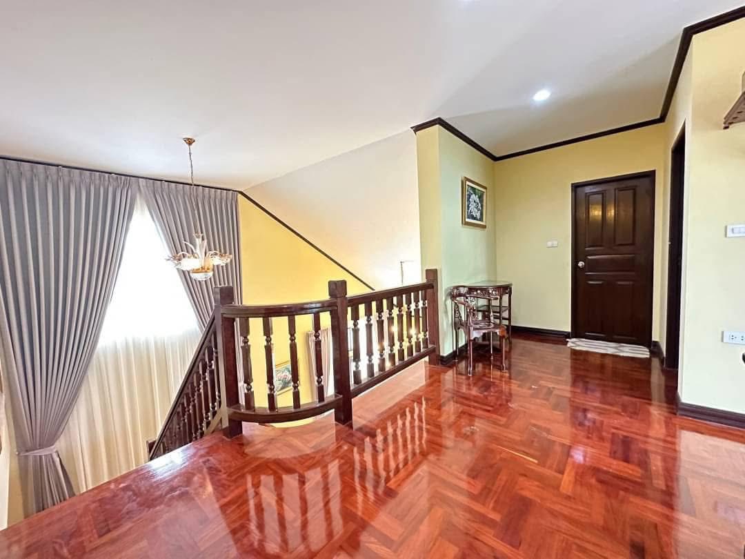 ขายบ้านเดี่ยว 2 ชั้น โครงการหมู่บ้านลดาวัลย์ ลากูน รังสิต บ้านหรูสวยสไตล์ยุโรป