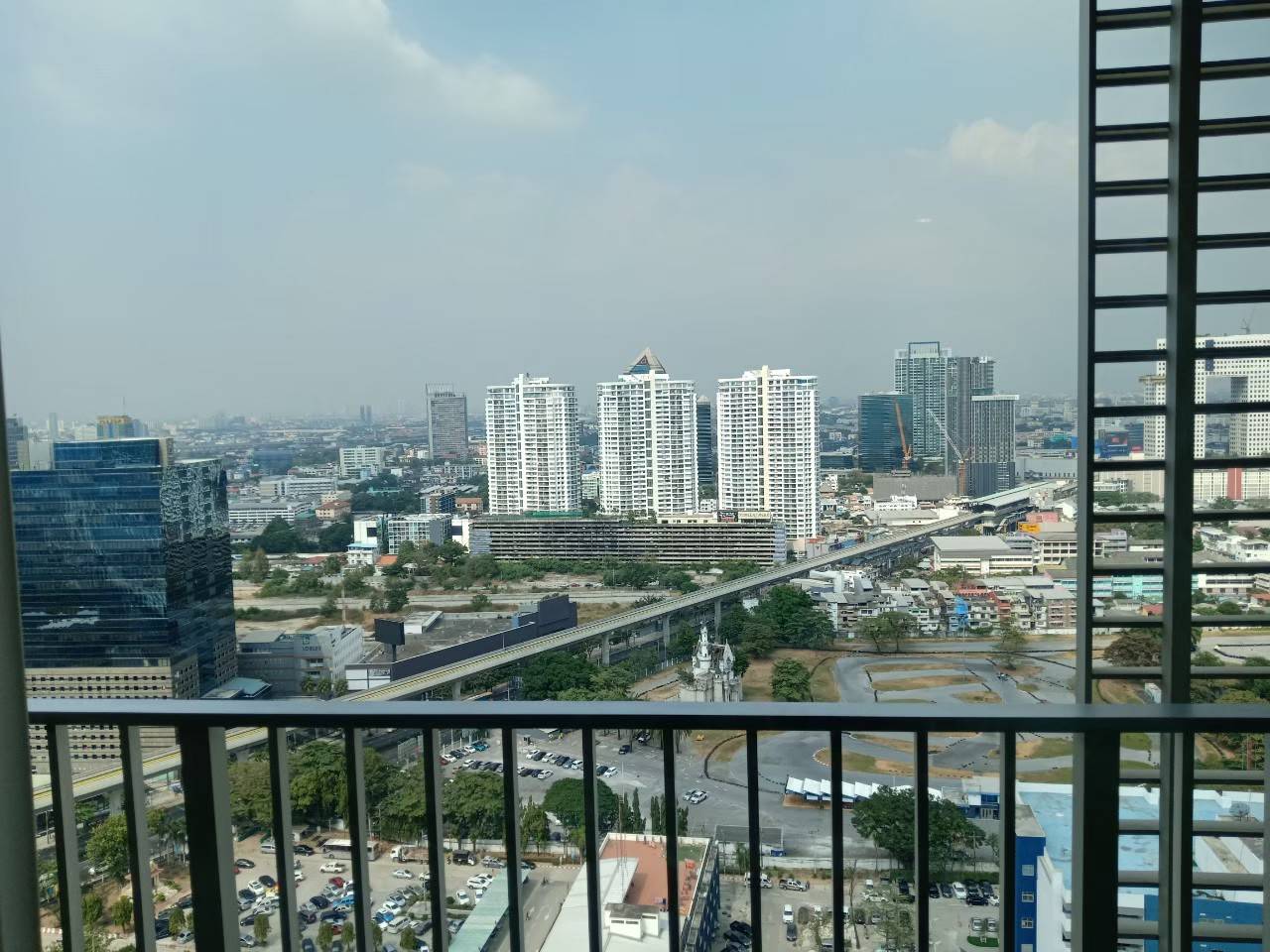 ขาย (For Sale) คอนโด : เดอะ ไลน์ พหลโยธิน อาคาร A (Abstracts) ประเภท : 1 ห้องนอน 1 ห้องน้ำ พื้นที่ : 38 ตรม.