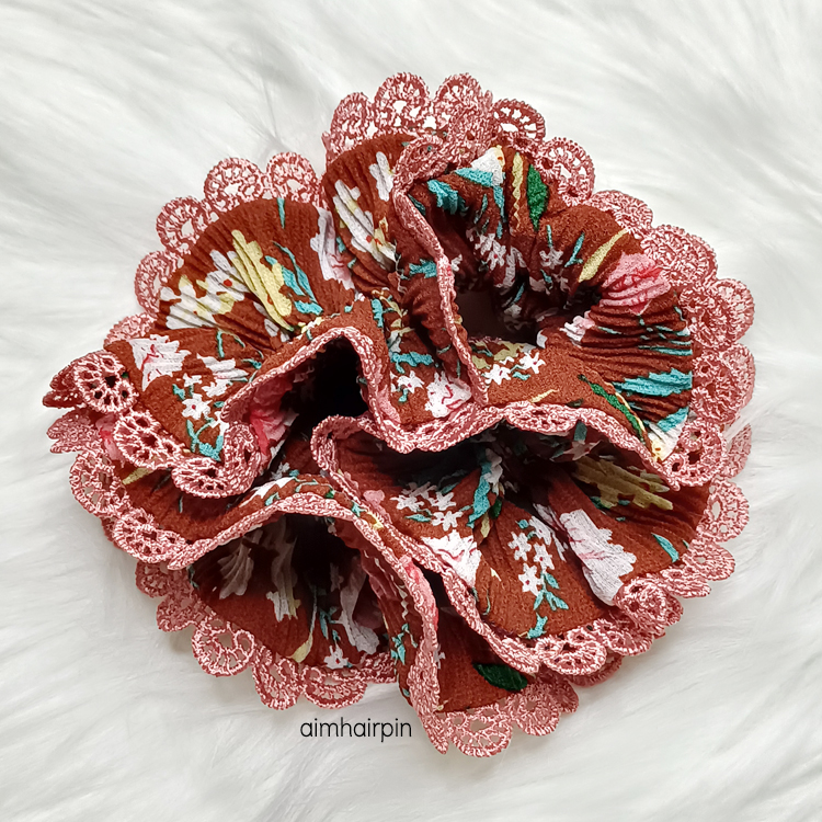 ยางรัดผมเอวัน แต่งขอบลูกไม้ A-One มีให้เลือก 22 ลาย - aimhairpin จำหน่ายกิ๊บติดผมเกาหลีแท้ และเครื่องประดับ ยางรัดผม คาดผมแฟชั่น สร้อยคอ ต่างหู