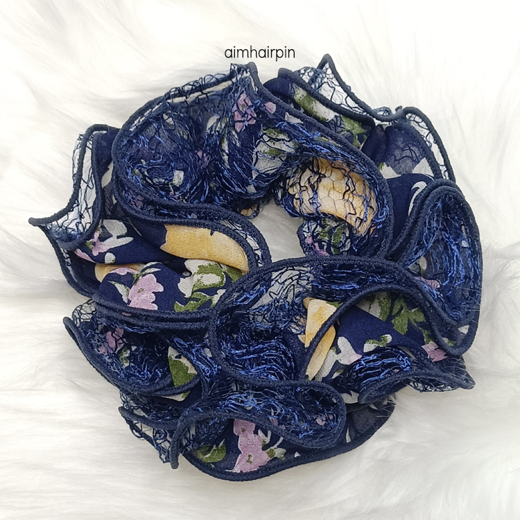 ยางรัดผมเอวัน กุ๊นขอบ A-One มีให้เลือก 11 ลาย - aimhairpin จำหน่ายกิ๊บติดผมเกาหลีแท้ และเครื่องประดับ ยางรัดผม คาดผมแฟชั่น สร้อยคอ ต่างหู