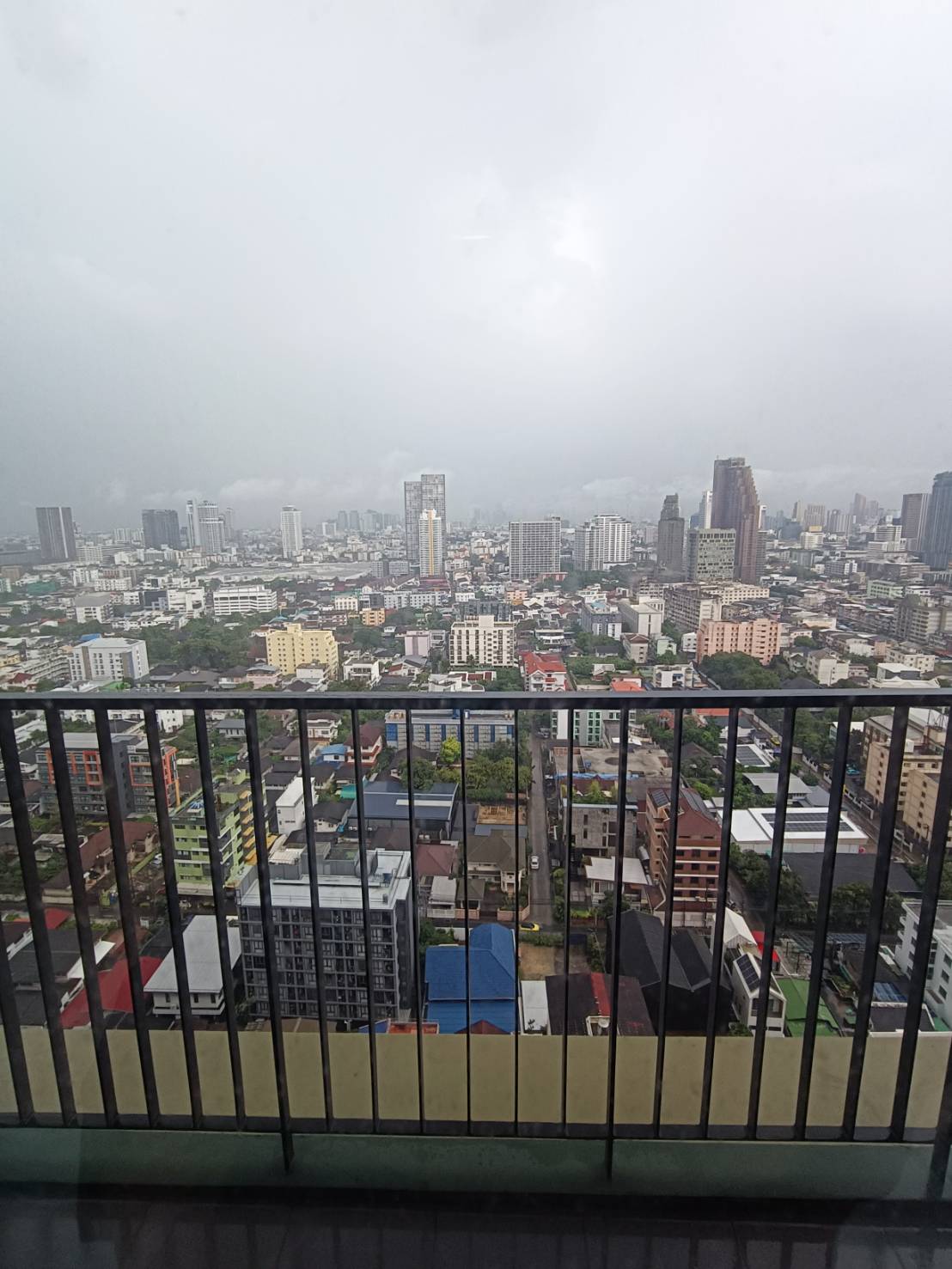 ให้เช่า (For Rent) คอนโด : เดอะ ไลน์ พหลโยธิน อาคาร B ประเภท : 1 ห้องนอน 1ห้องน้ำ พื้นที่ :37.75 ตรม.